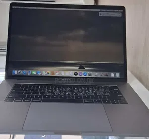 New Laptop Apple MacBook Pro 2019 32GB Intel Core I9 SSD 512GB