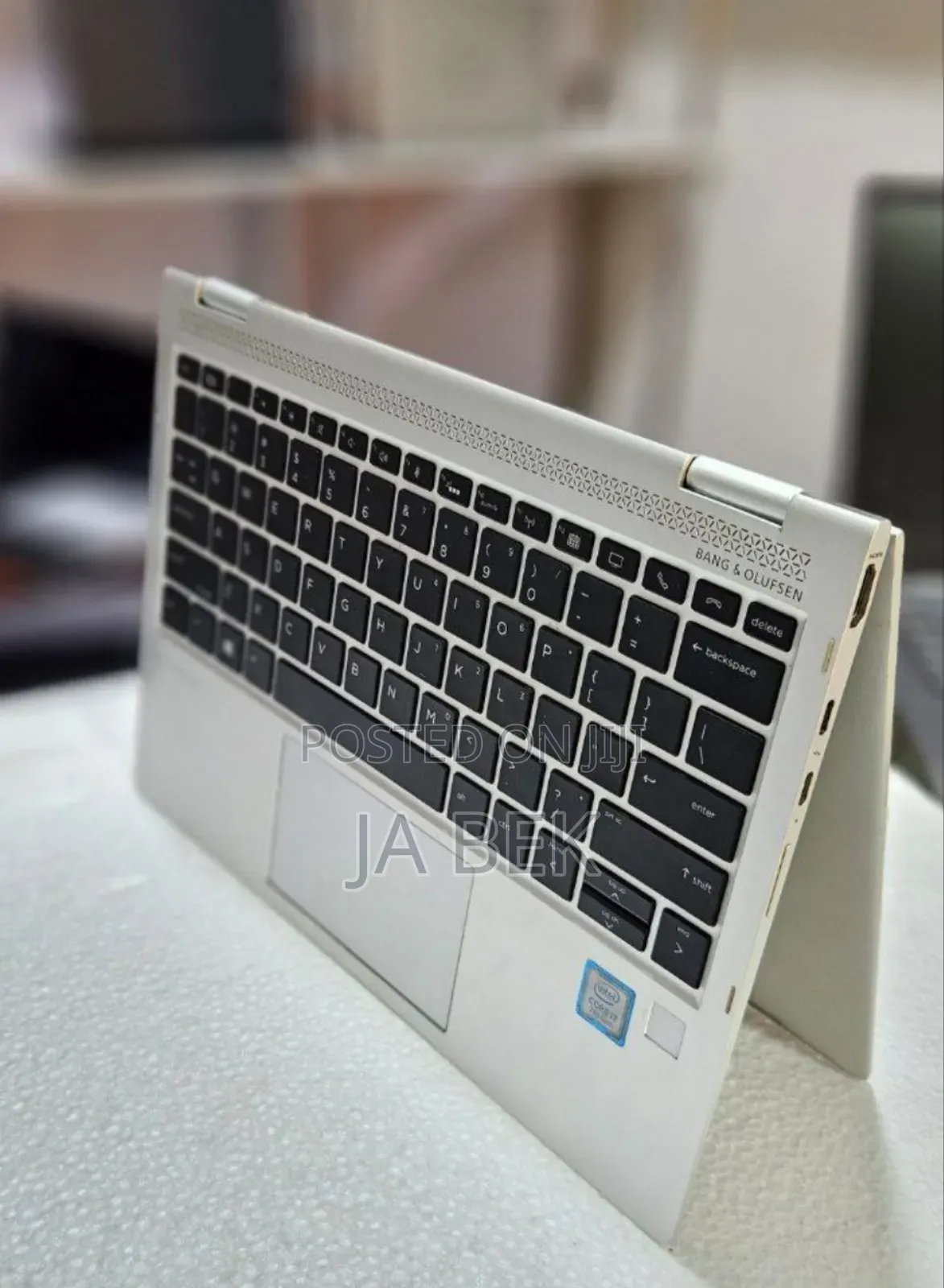 New Laptop HP EliteBook X360 1030 G2 8GB Intel Core I7 SSD 512GB