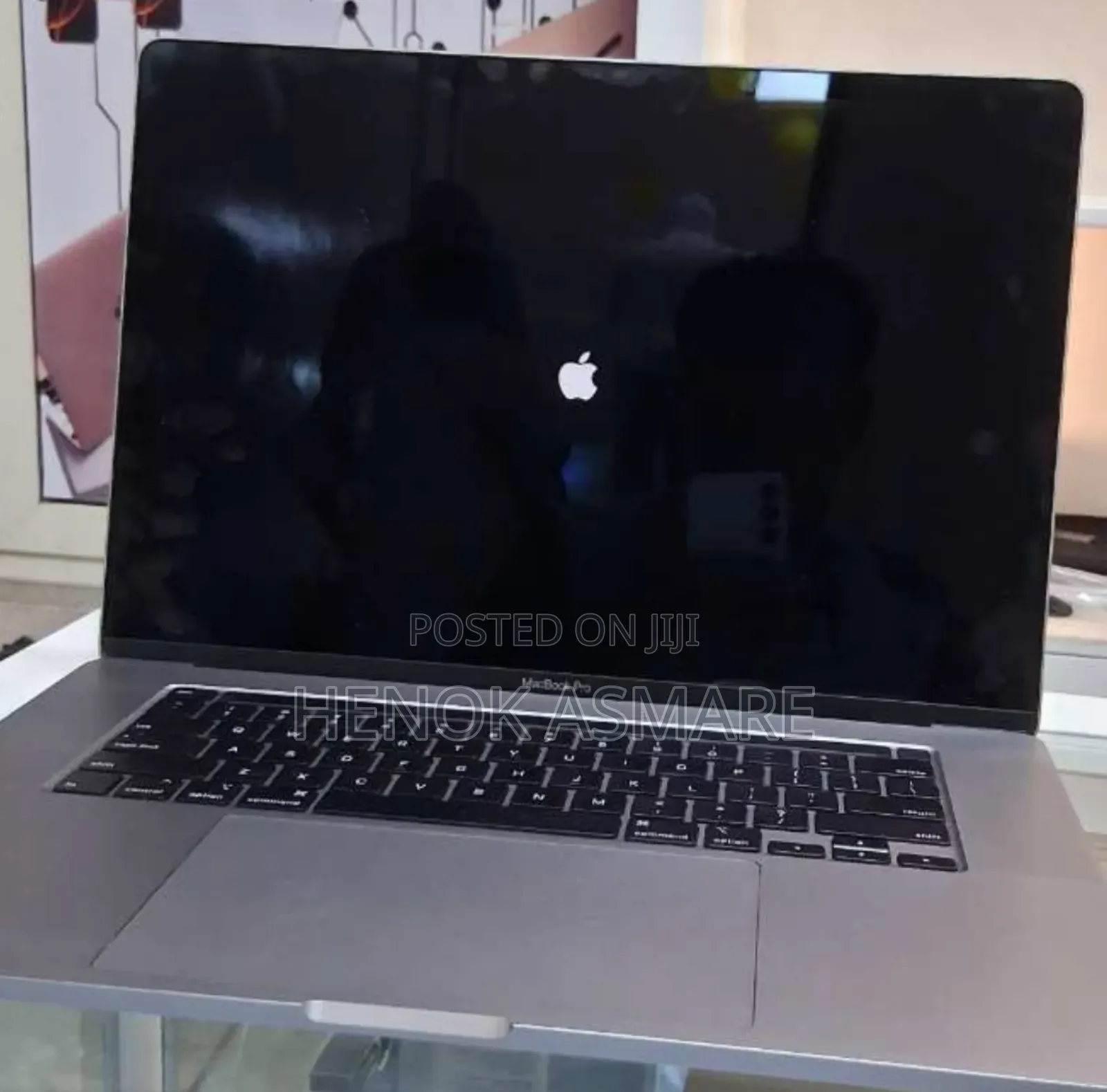 New Laptop Apple MacBook Pro 2019 32GB Intel Core I7 SSD 1T