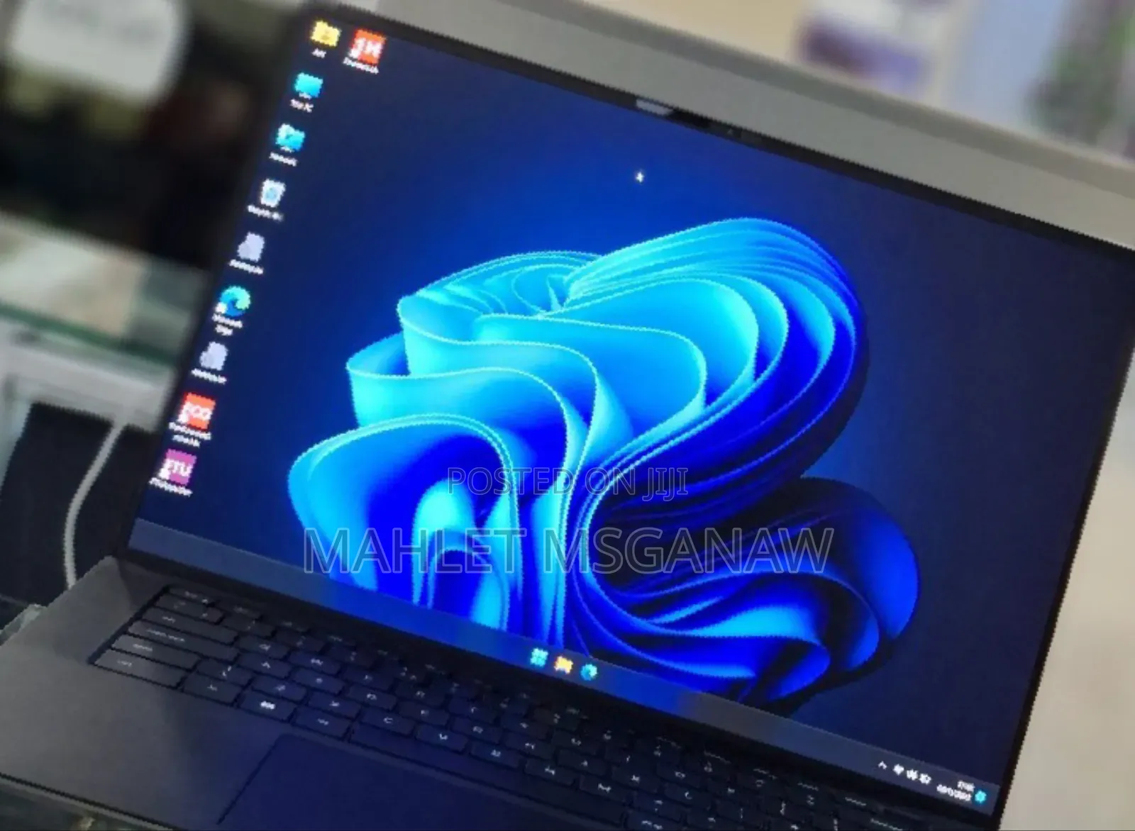 New Laptop Dell Precision 5570 16GB Intel Core I7 SSD 512GB