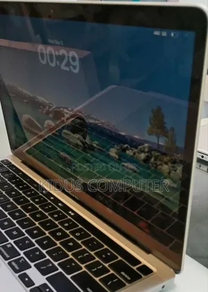 New Laptop Apple MacBook Pro 2020 M1 16GB Apple M1 SSD 512GB