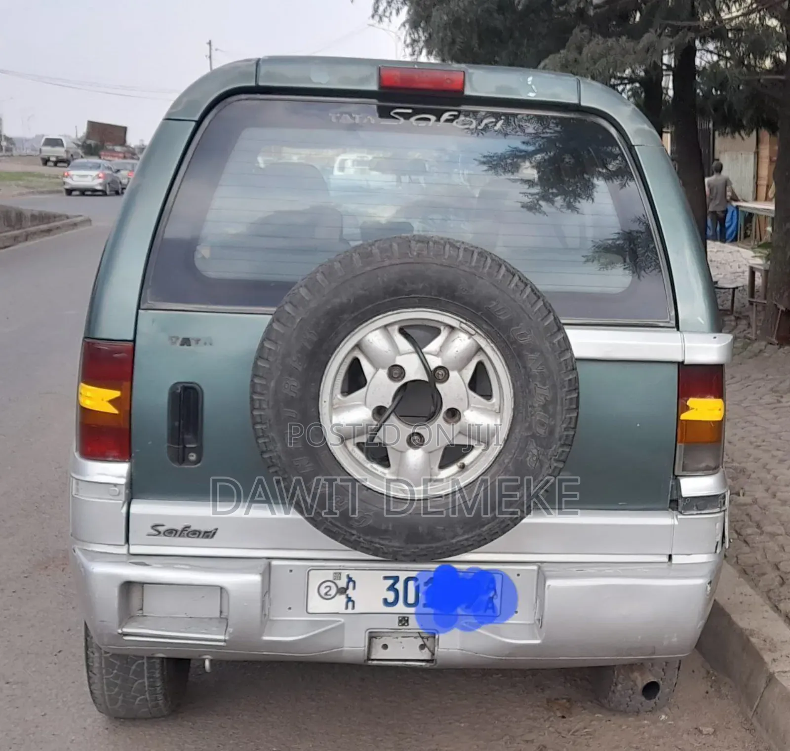 Tata Safari 2000 Green