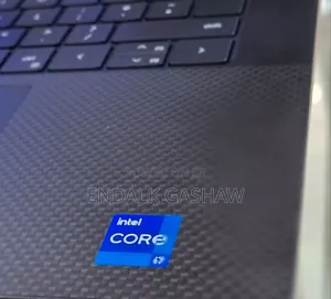 New Laptop Dell Precision 5570 16GB Intel Core I7 SSD 512GB