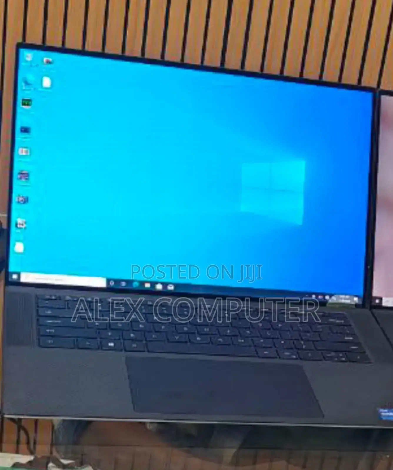 New Laptop Dell Precision 5550 16GB Intel Core I7 SSD 512GB