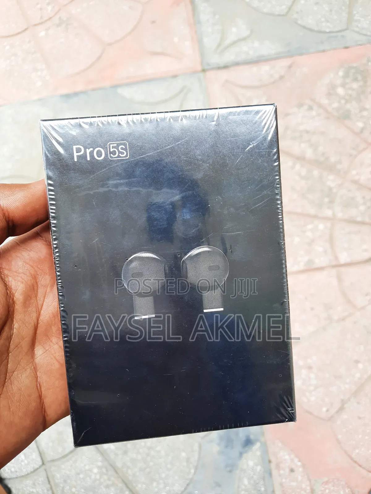 Airpod Pro 5s on Discount Price Only 750