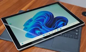 New Laptop Microsoft Surface Pro 7 8GB Intel Core I5 SSD 128GB