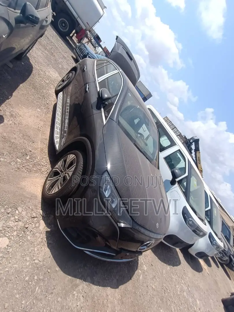 New Mercedes-Benz EQE 2024 Black