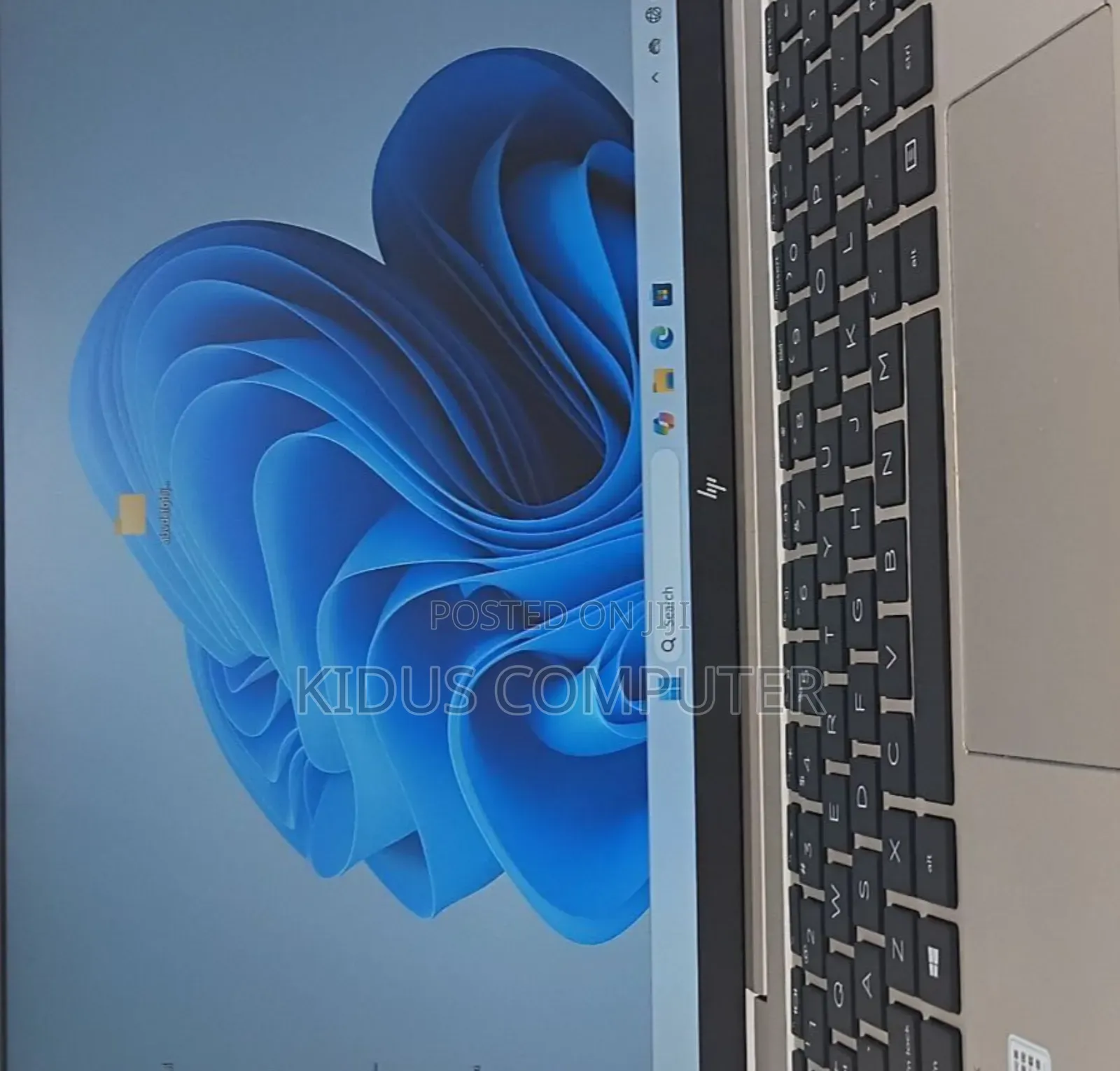 New Laptop HP EliteBook 840 G9 16GB Intel Core I7 SSD 1T