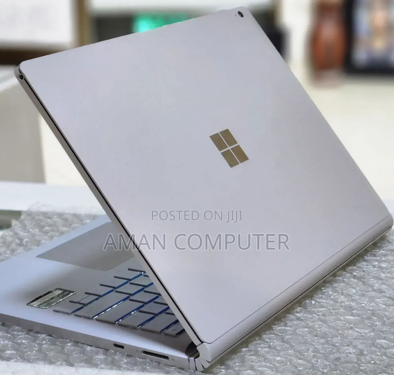 New Laptop Microsoft Surface 16GB Intel Core I7 SSD 256GB