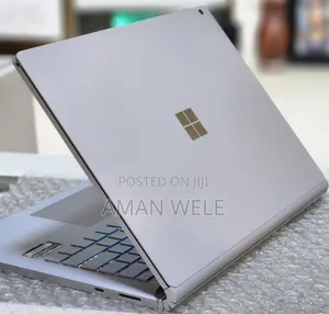 New Laptop Microsoft Surface 16GB Intel Core I7 SSD 256GB