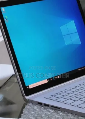 New Laptop Microsoft Surface 16GB Intel Core I7 SSD 256GB