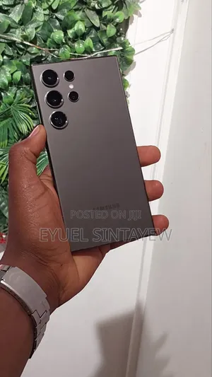 New Samsung Galaxy S25 Ultra 256 GB Black