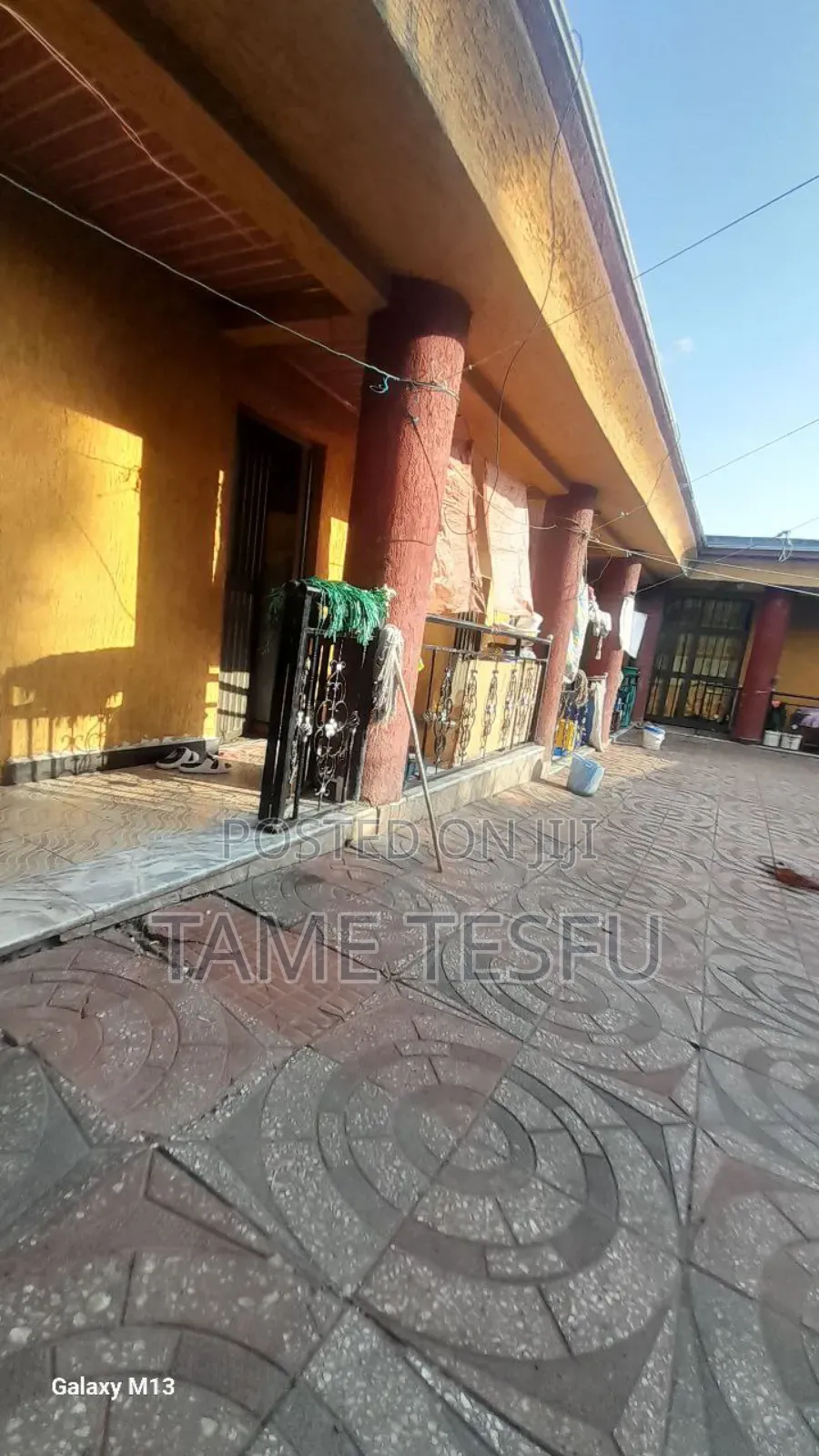 3bdrm House in ኮሌጅ, Yeka for sale