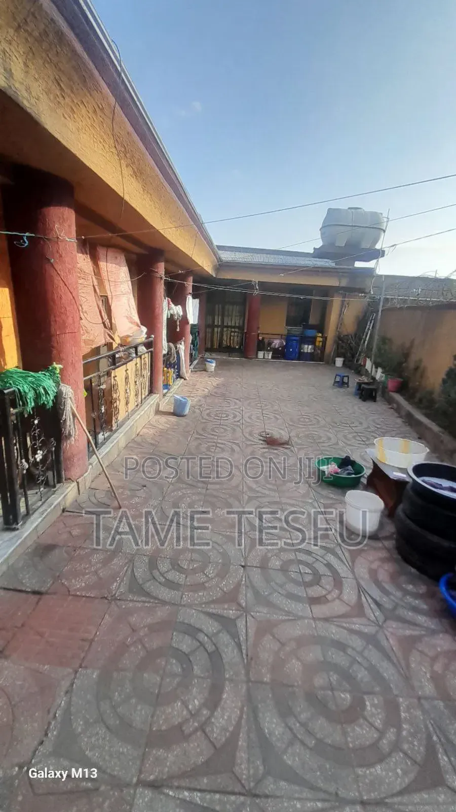 3bdrm House in ኮሌጅ, Yeka for sale