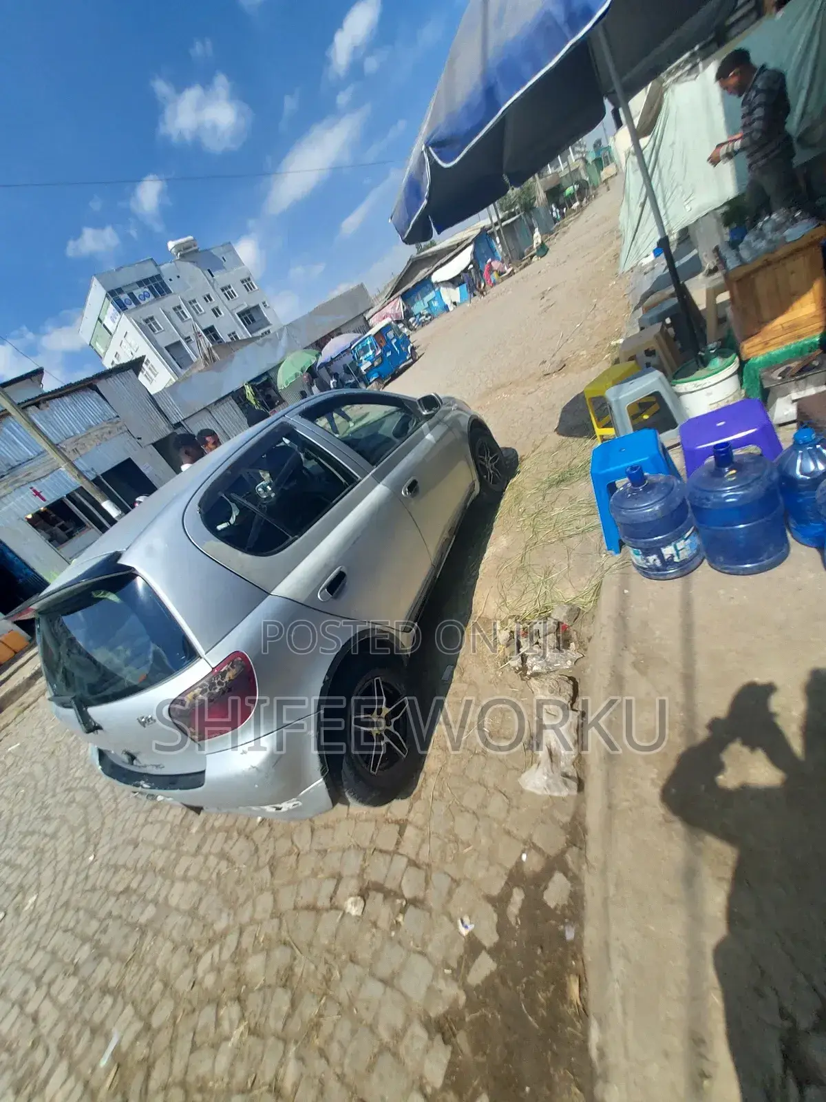 Toyota Vitz 2001 Gray