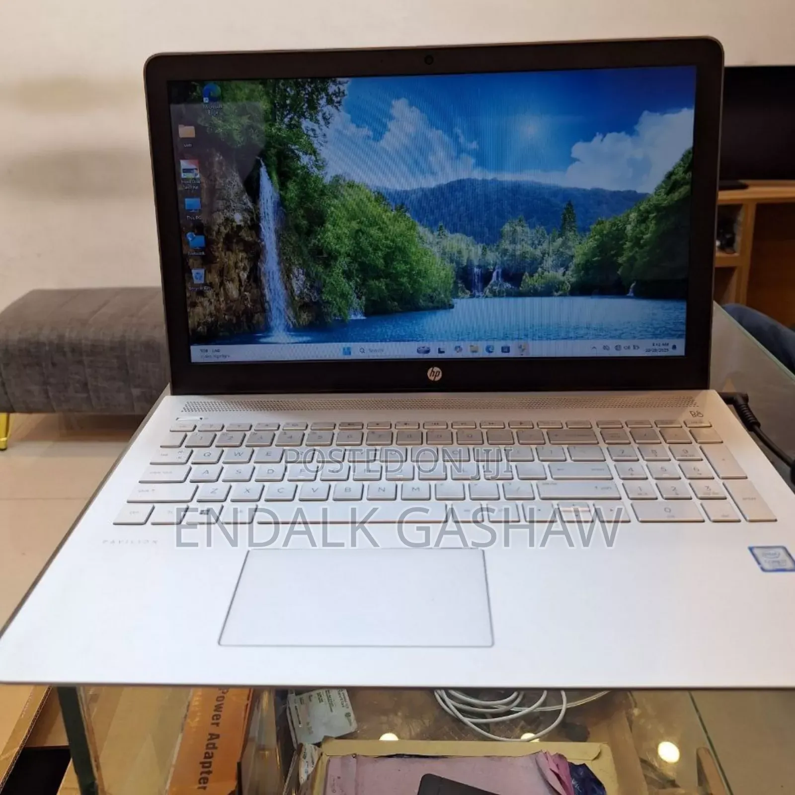 New Laptop HP Pavilion 15 8GB Intel Core I7 HDD 1T