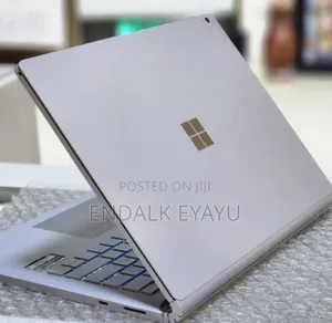 New Laptop Microsoft Surface Book 3 16GB Intel Core I7 SSD 256GB