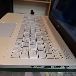 New Laptop HP Pavilion 15 8GB Intel Core I7 HDD 1T