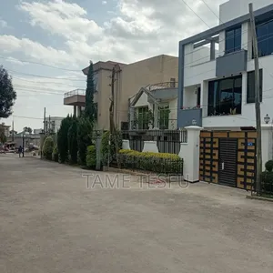 Furnished 7bdrm House in Cmc, Bole for sale