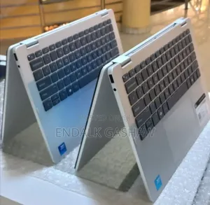 New Laptop HP OmniBook 5 Flip 16GB Intel Core 7 SSD 1T