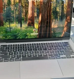 New Laptop Apple MacBook Air 8GB Apple M2 SSD 256GB