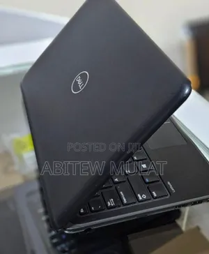 Photo - New Laptop Dell Latitude 3180 8GB Intel Celeron SSD 128GB