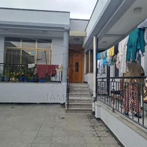 Photo - Furnished 3bdrm House in 02 የረር ኮፓዉንድ ዉስጥ, Yeka for sale