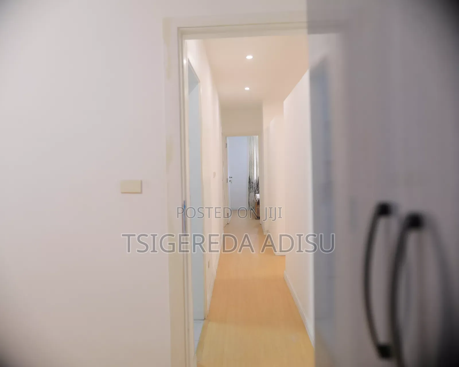 Furnished 3bdrm Apartment in ጃንቦሮ ሪልስቴት, Bole for sale