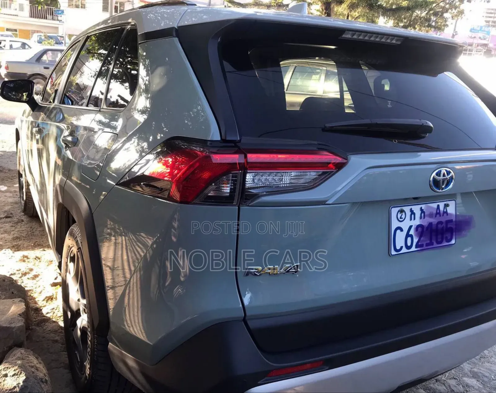 Toyota RAV4 2023 Gray