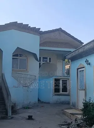 3bdrm House in 02 የረር, Yeka for sale