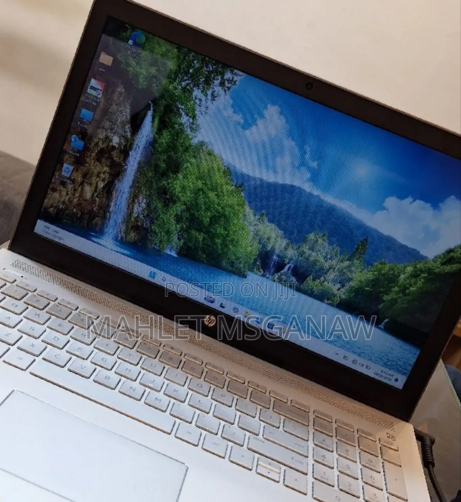 New Laptop HP Pavilion 15 8GB Intel Core I7 HDD 1T