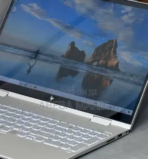 New Laptop HP Envy X360 8GB Intel Core I5 SSD 1T