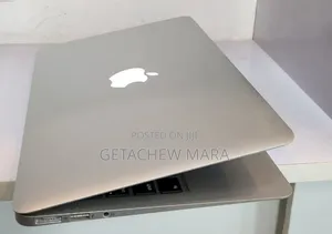 New Laptop Apple MacBook 2015 4GB Intel Core I5 SSD 128GB