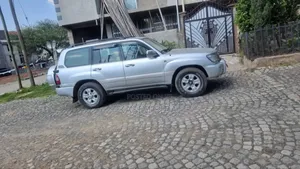 Toyota Land Cruiser 2007 Silver