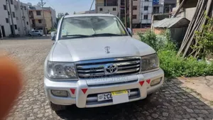 Photo - Toyota Land Cruiser 2007 Silver