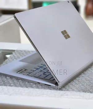 Photo - New Laptop Microsoft Surface Book 3 16GB Intel Core I7 SSD 256GB