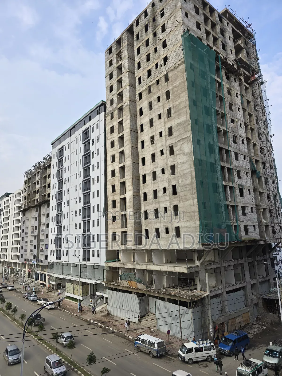 Furnished 3bdrm Apartment in ጃንቦሮ ሪል እስቴት, Bole for sale