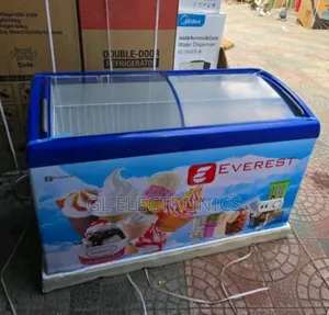 Everest Show Case 500 Liture