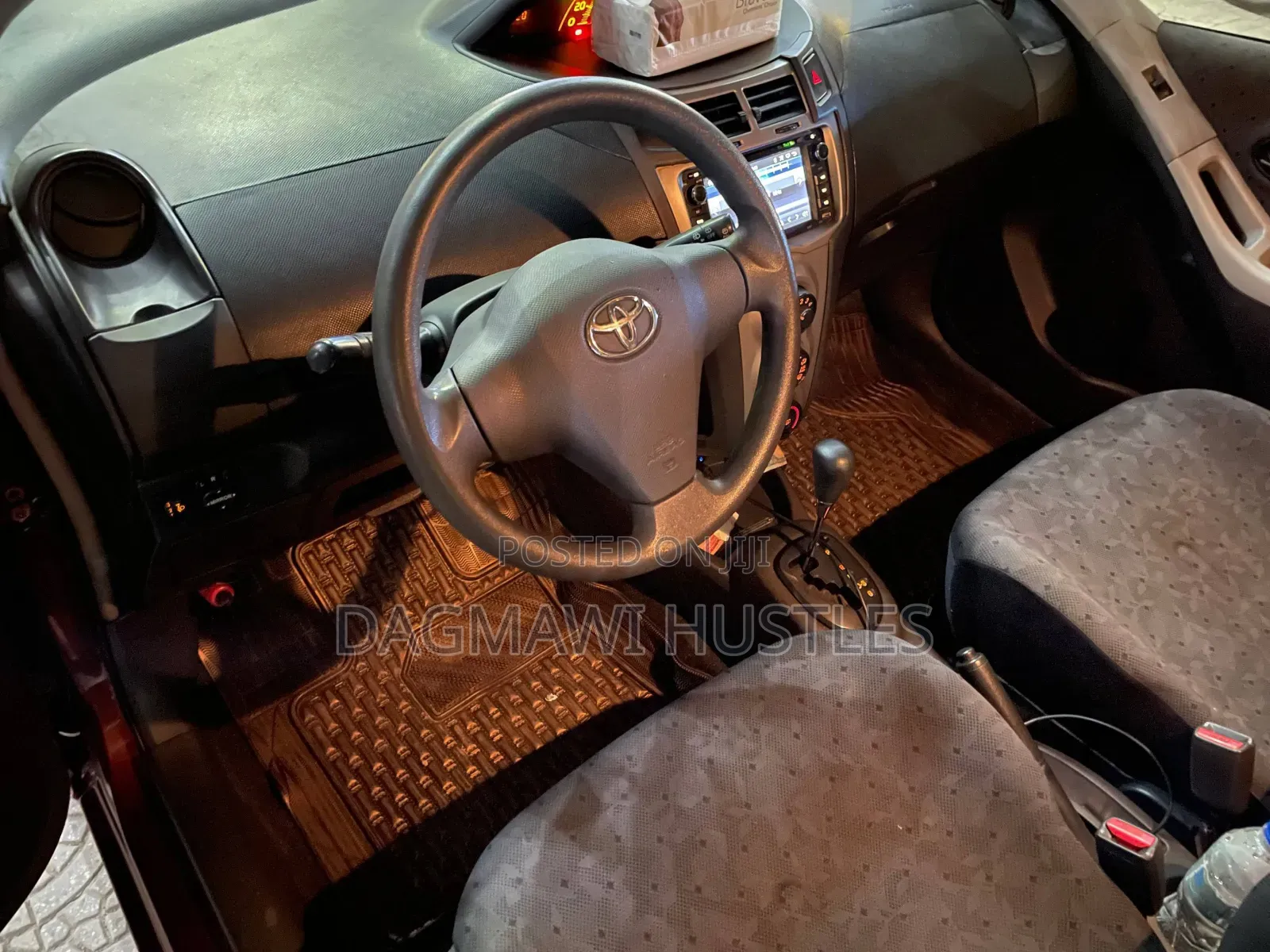 Toyota Yaris 2010 Burgundy