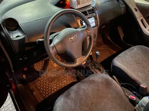 Toyota Yaris 2010 Burgundy