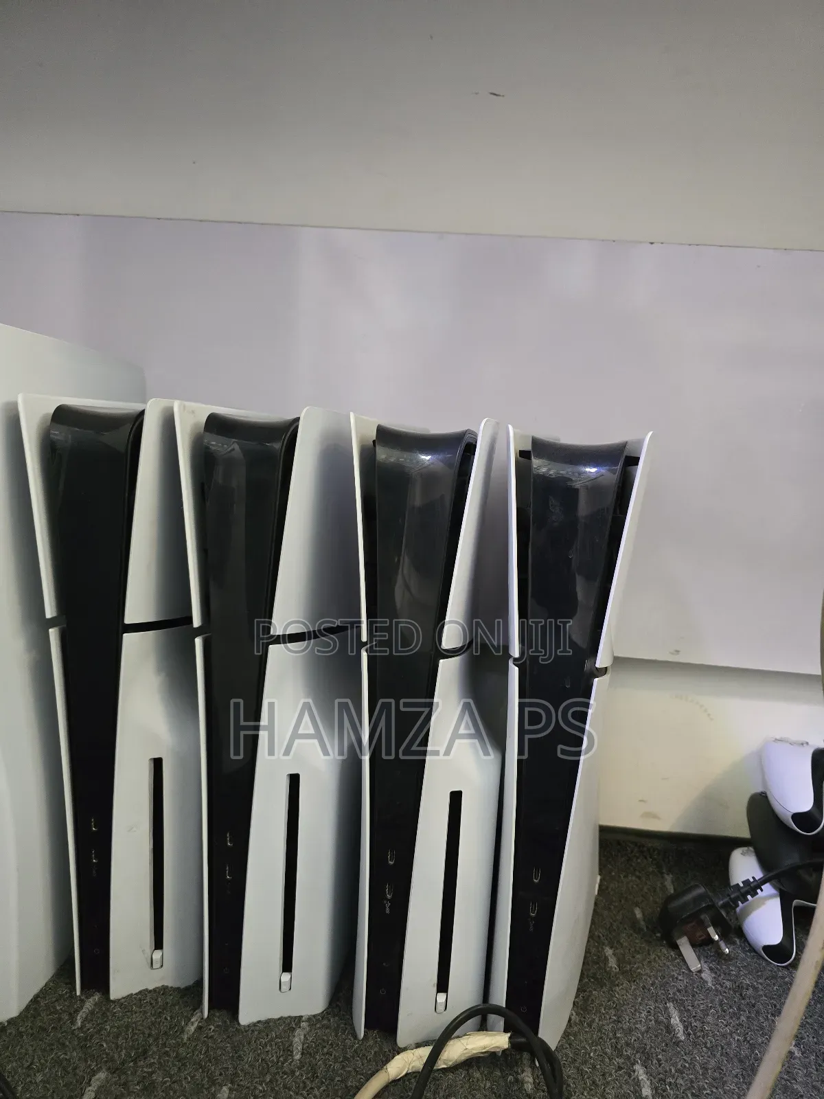 ብዛት ስላስገባን ደውሉ Playstation 5 (Ps5