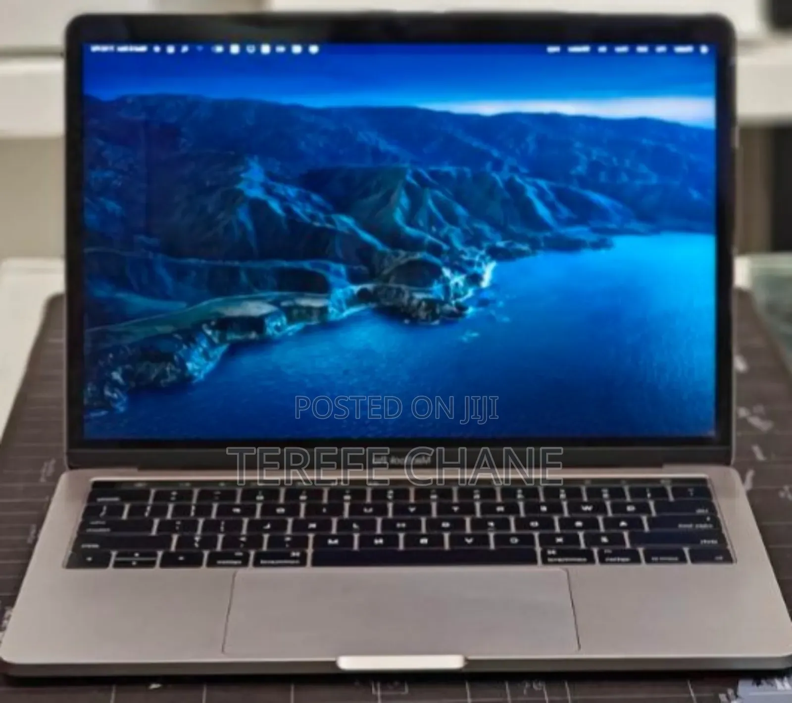 New Laptop Apple MacBook Pro 2019 16GB Intel Core I7 SSD 512GB