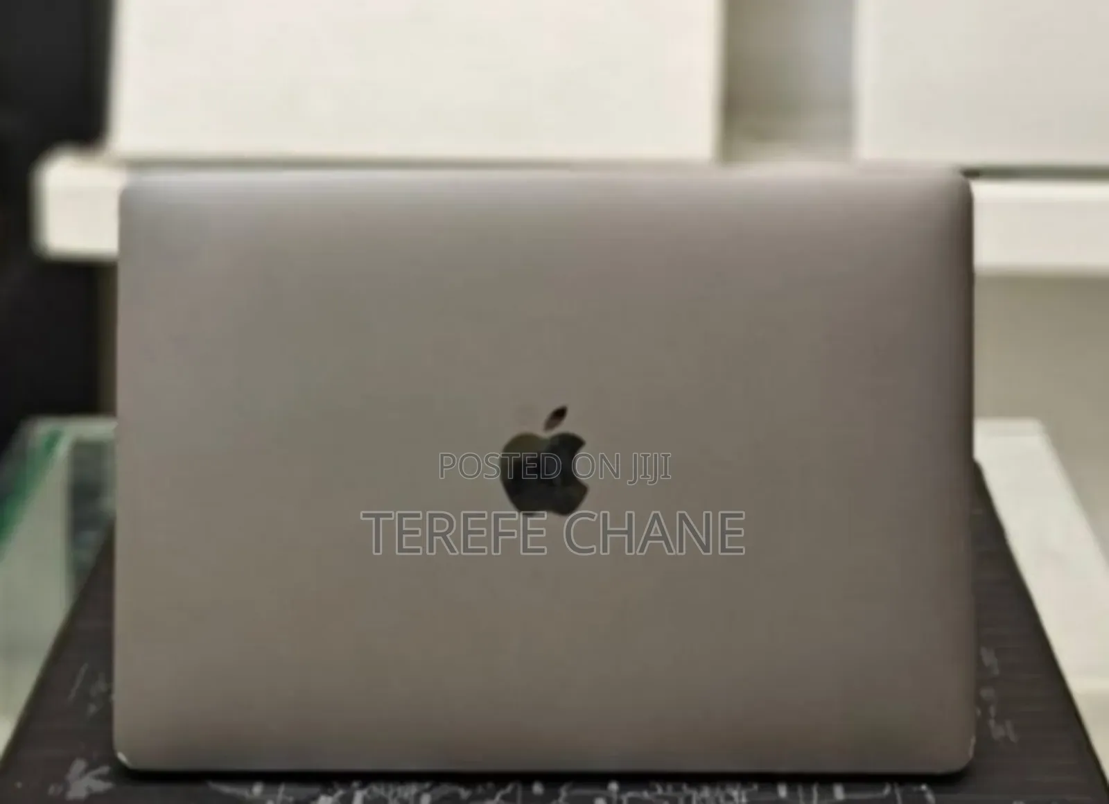 New Laptop Apple MacBook Pro 2019 16GB Intel Core I7 SSD 512GB