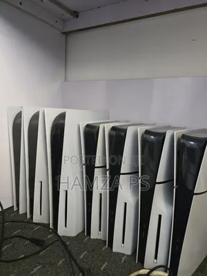 Photo - Many More Playstation's Ps5 Fat, Ps5 Slim