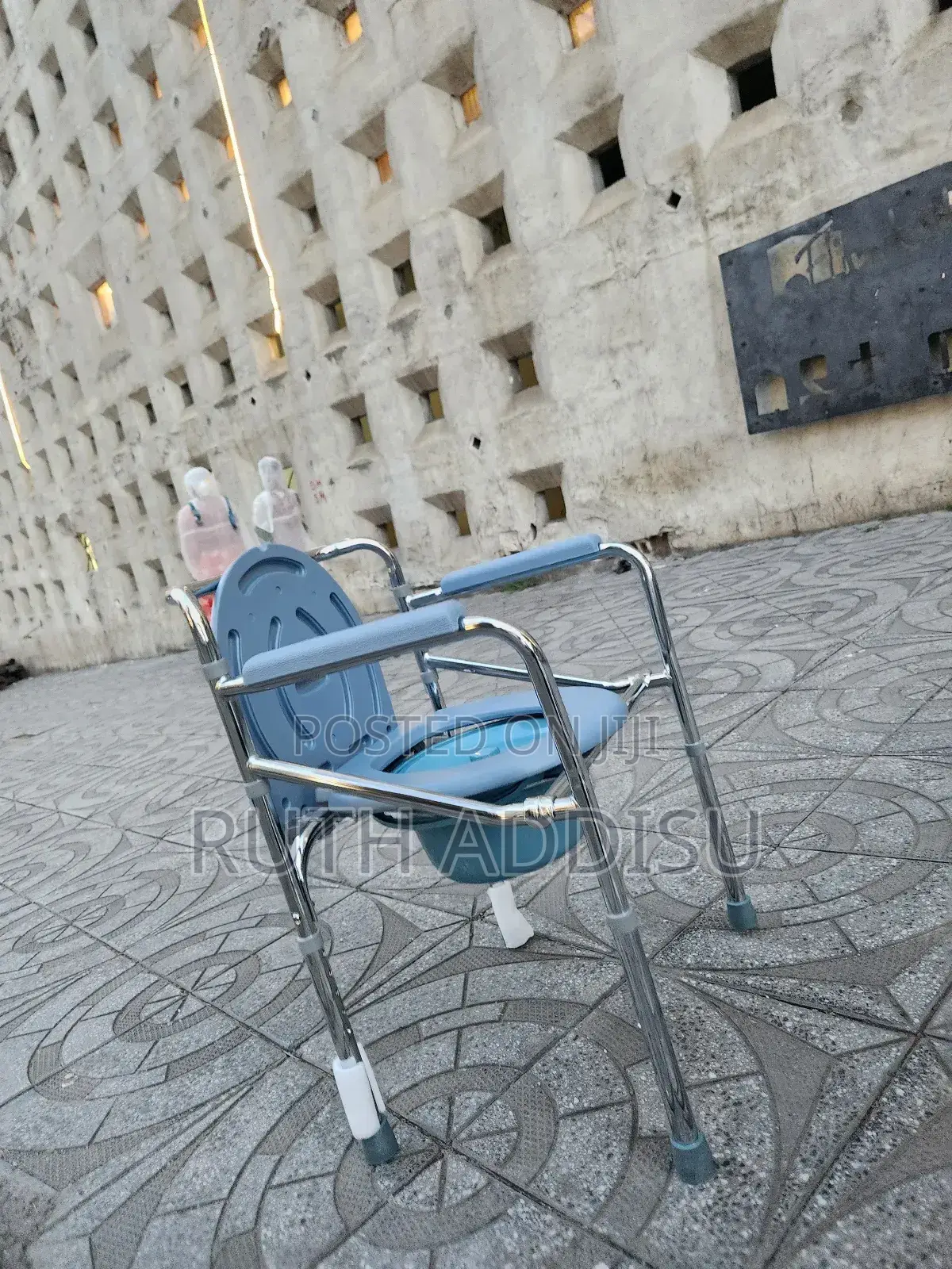 Commode Chair腕力toilet Chair丸的commode Chair麴了commode Chair考生toilet Chai