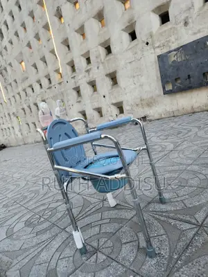 Commode Chair腕力toilet Chair丸的commode Chair麴了commode Chair考生toilet Chai
