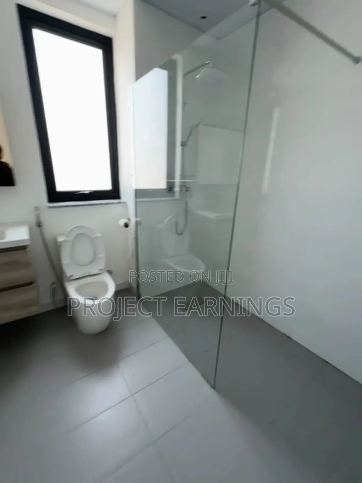 3bdrm Apartment in Bole for sale