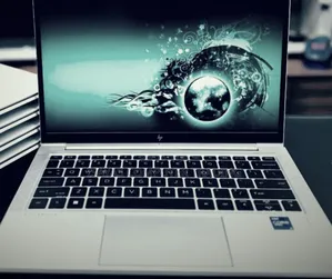 New Laptop HP EliteBook 830 G8 16GB Intel Core I5 SSD 512GB