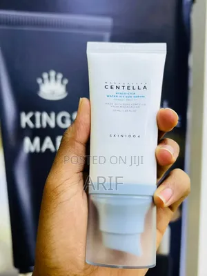 Photo - Centella Hyalu Cica Waterfit Sunscreen