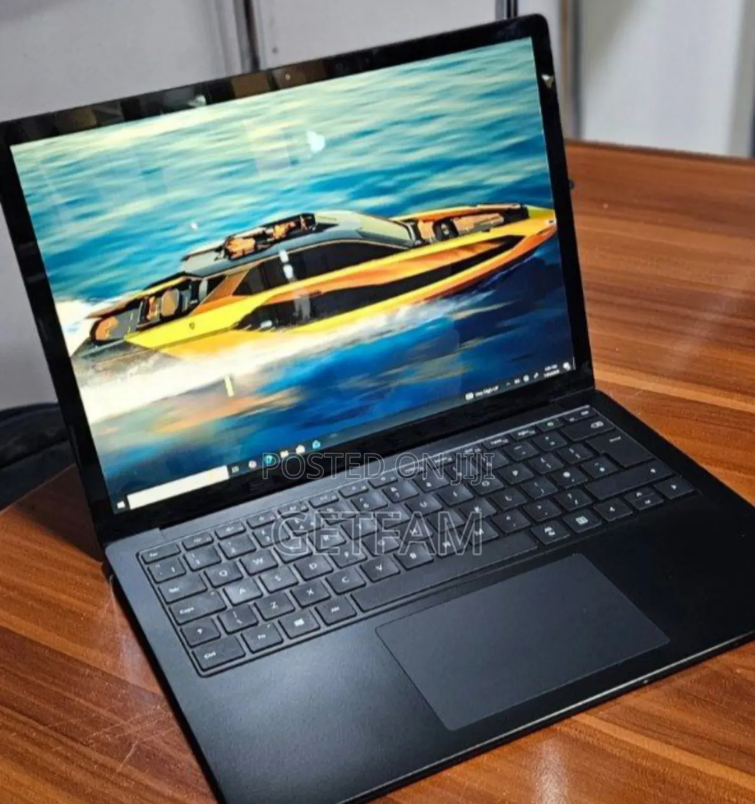 New Laptop Microsoft Surface 16GB Intel Core I7 SSD 1T